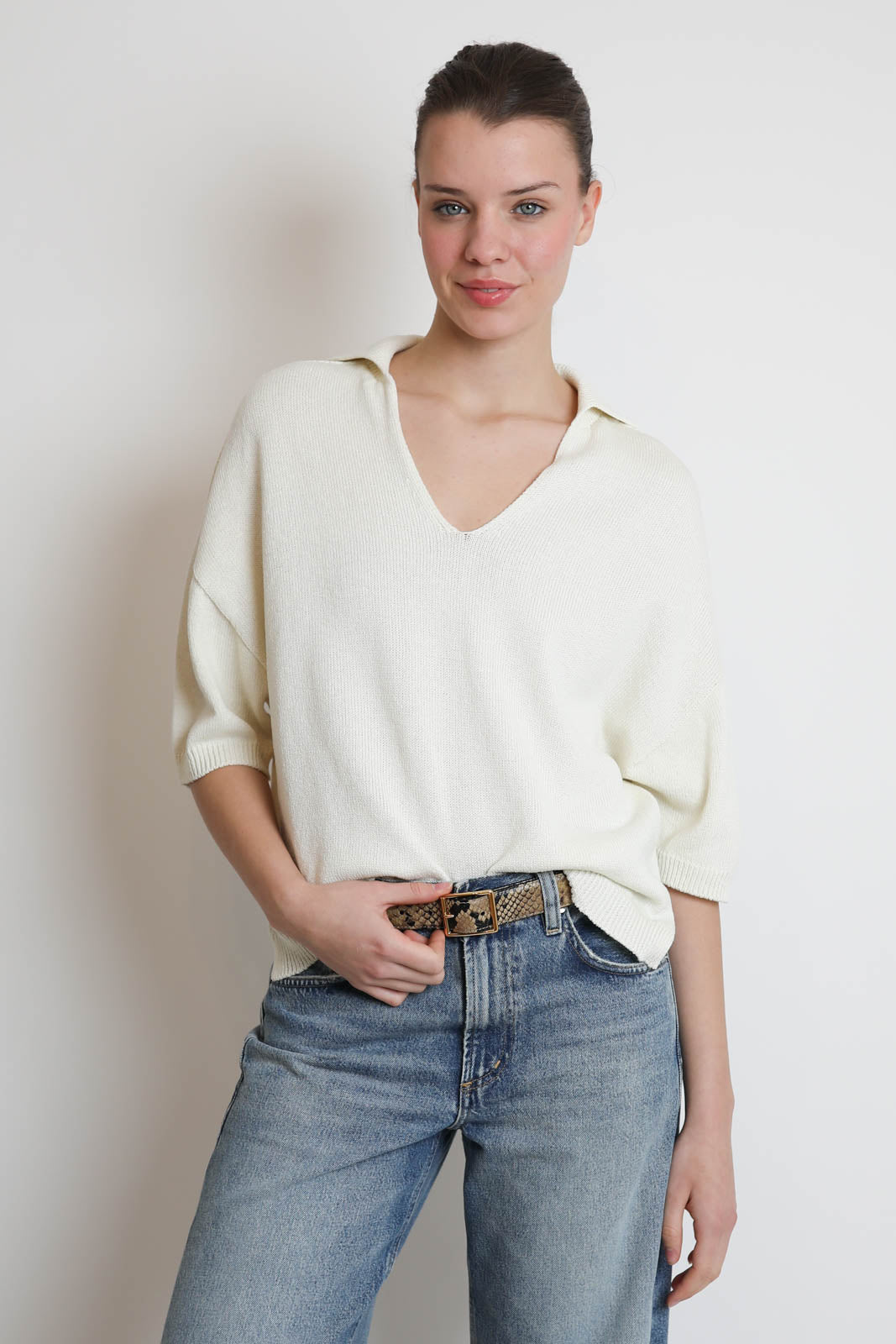 Atomo Factory, Pullover mit Polo Kragen in Panna