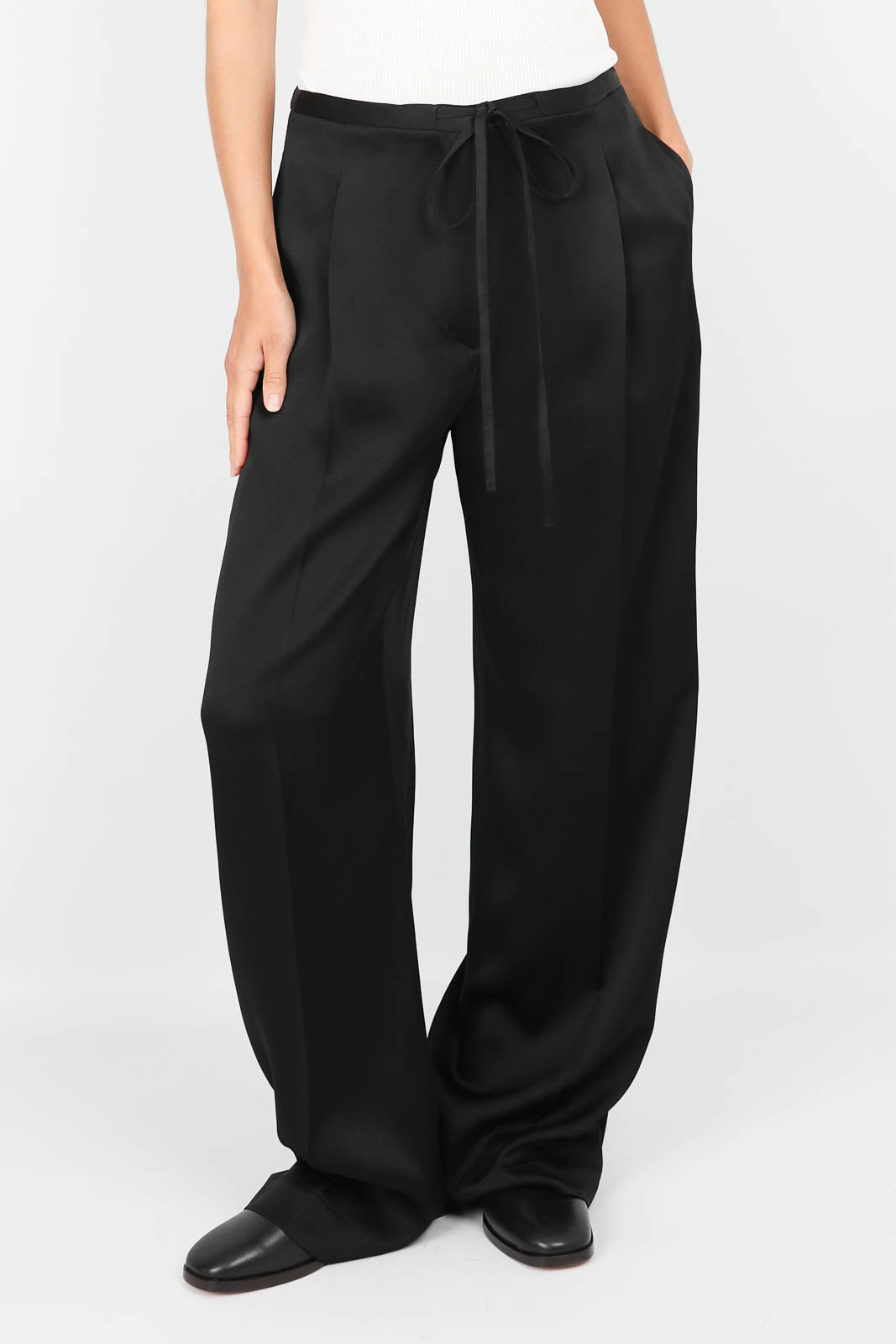 Hose aus Satin in Schwarz