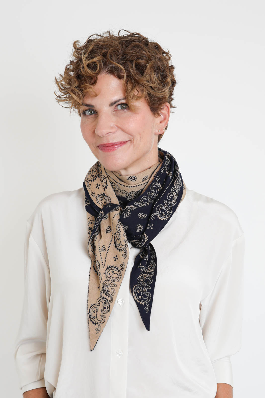 Guest in Residence, Schal Wild Rag in Navy/Camel