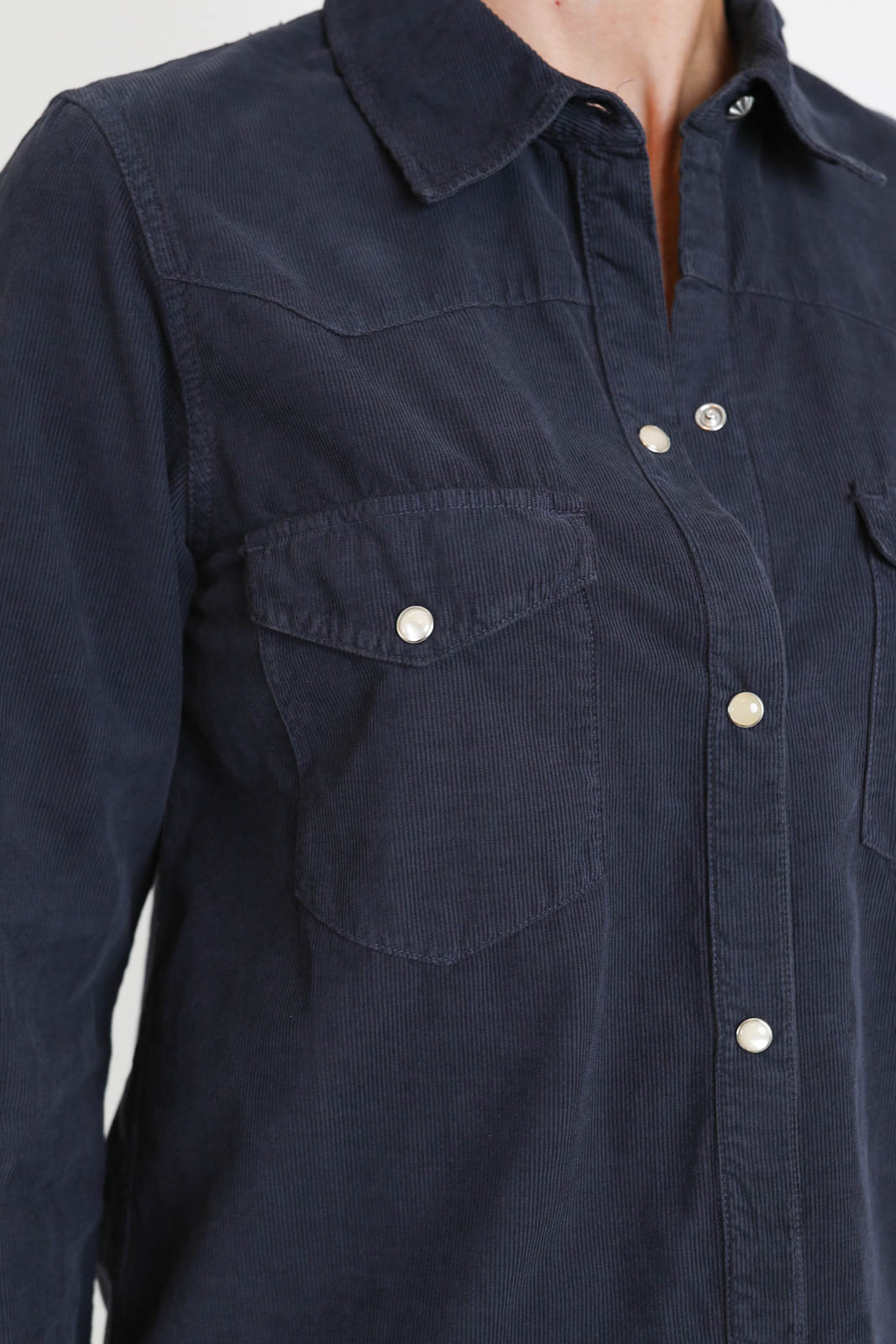 Nili Lotan, Bluse Travis Corduroy in Dusk Navy