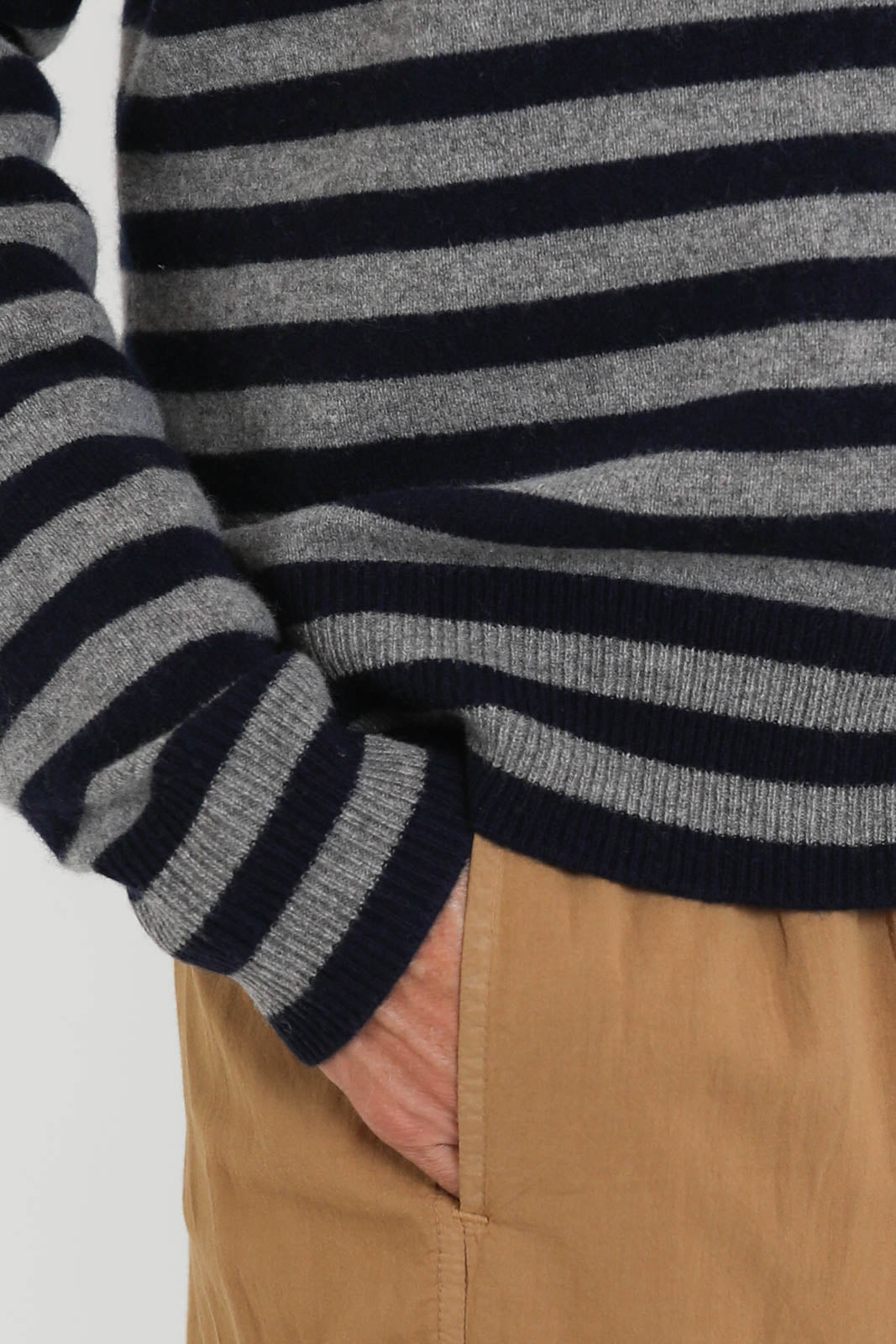 Xirena, Cardigan Estelle in Midnight Grey