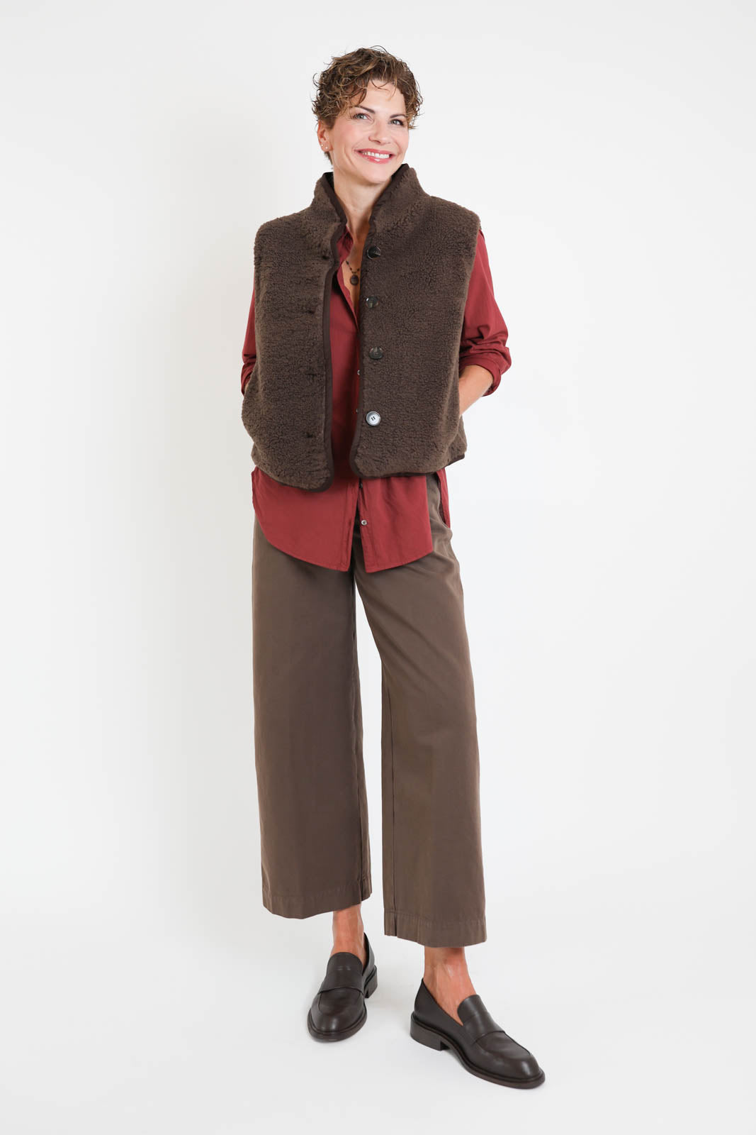 Xirena, Gilet Kensi in Chocolate Brown