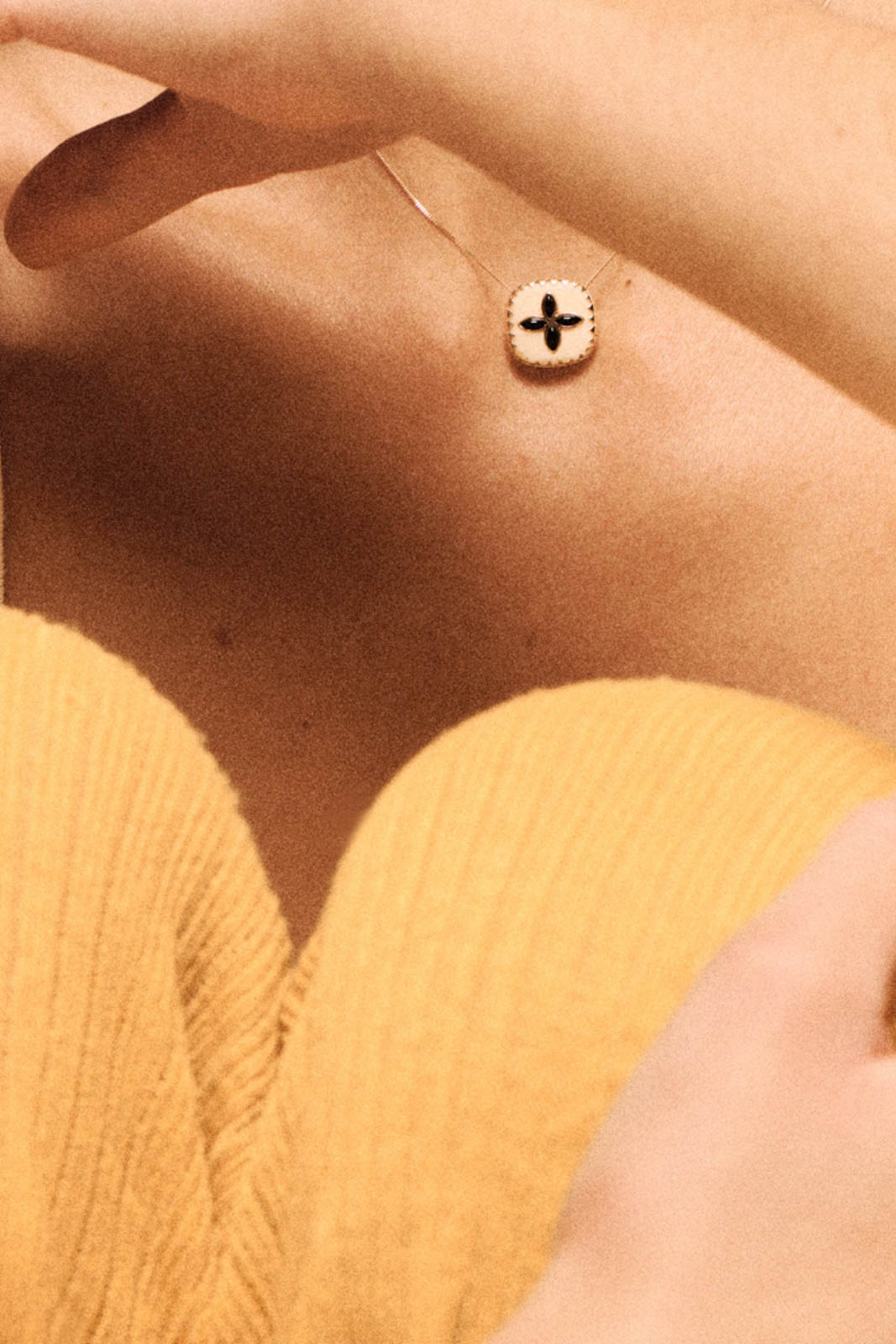 Pascale Monvoisin, Halskette Bowie in White/Onyx