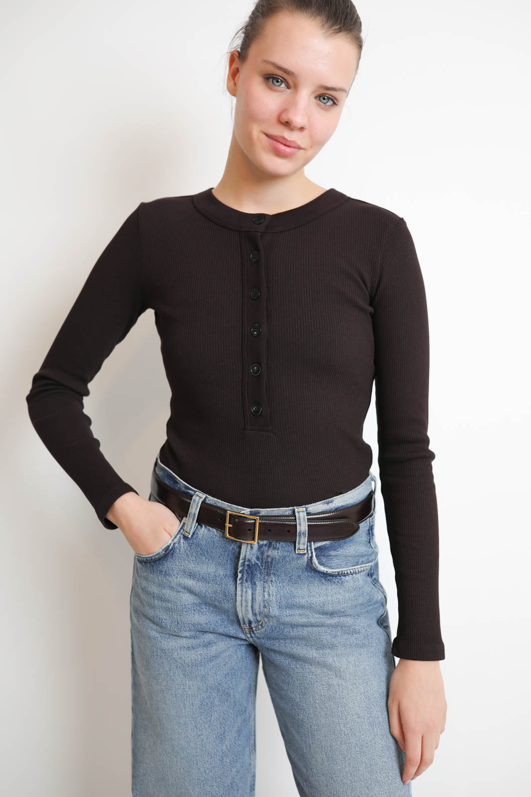 Citizens of Humanity, Pullover Varra Henley in Chocolate