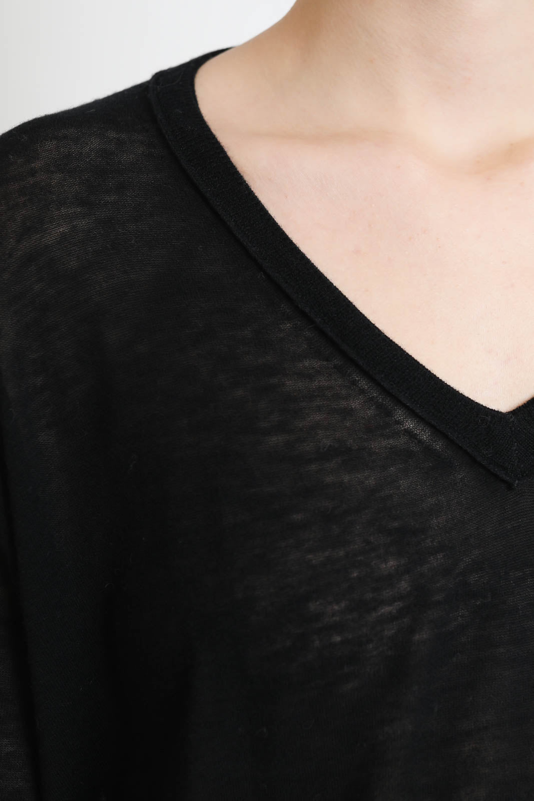 C. T. Plage, Pullover V-Neck Longsleeve in Schwarz