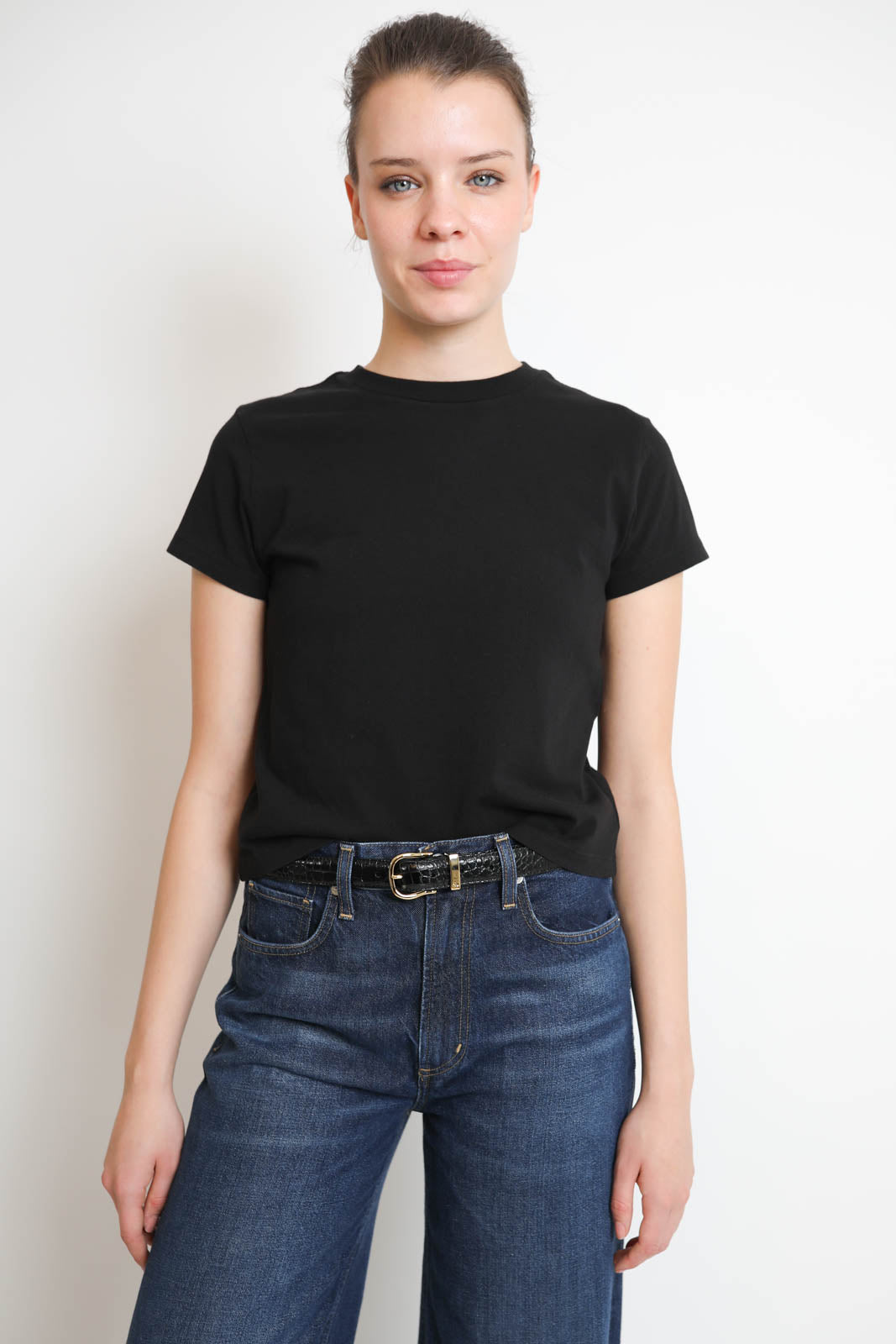 Agolde, T-Shirt Adine Shrunken in Schwarz