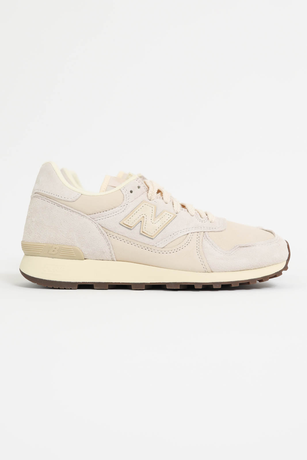 New Balance, Sneakers 475 PMB in Bisque