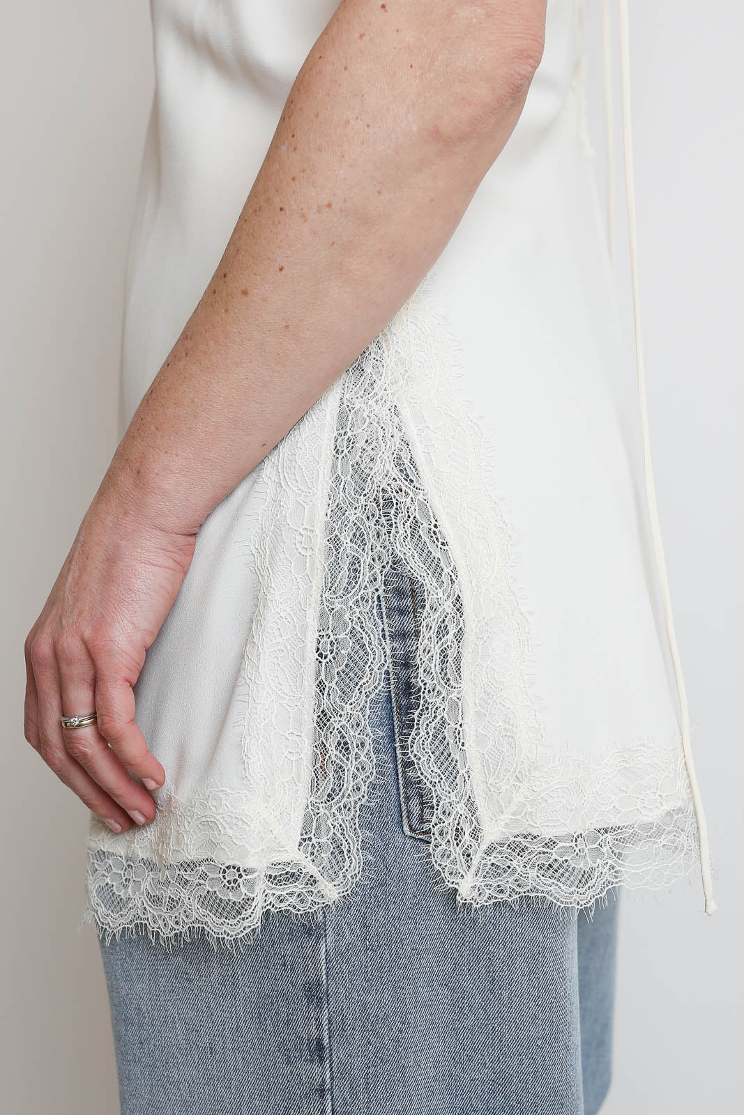 Rohe, Top mit Spitze in Off White