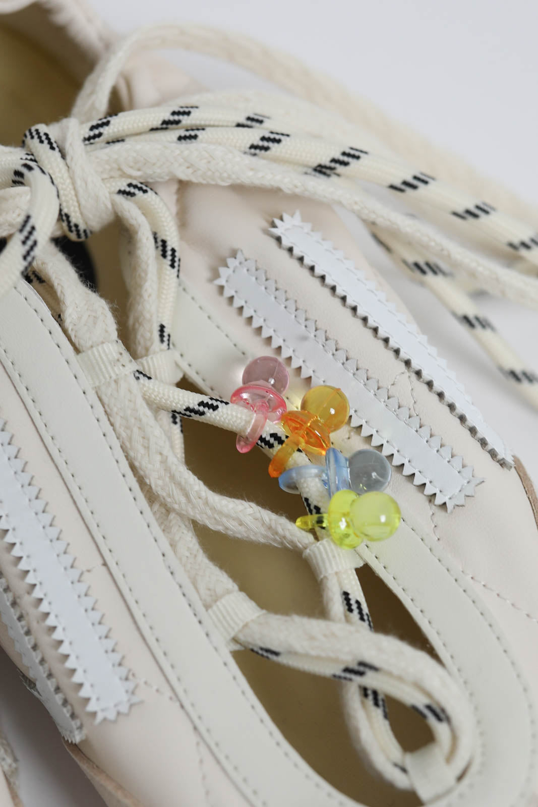 Puraai, Sneakers Lizard in Lunar Silk