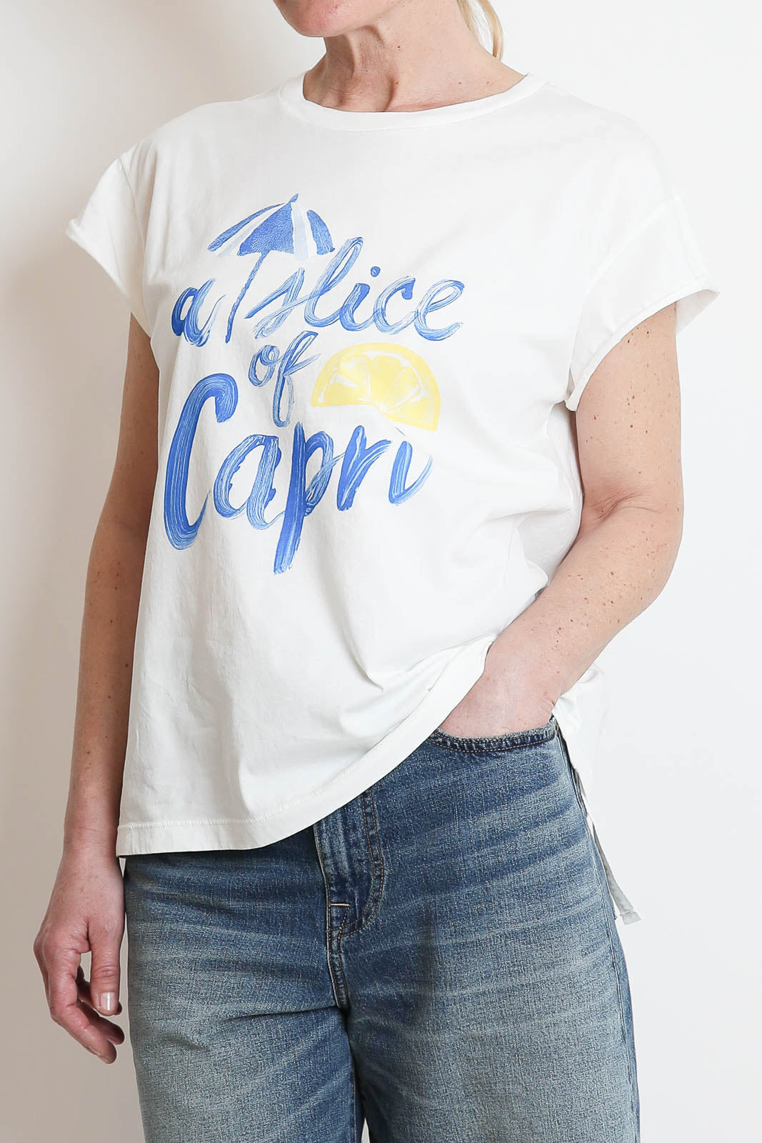 Bowery, T-Shirt Slice of Capri in Weiss