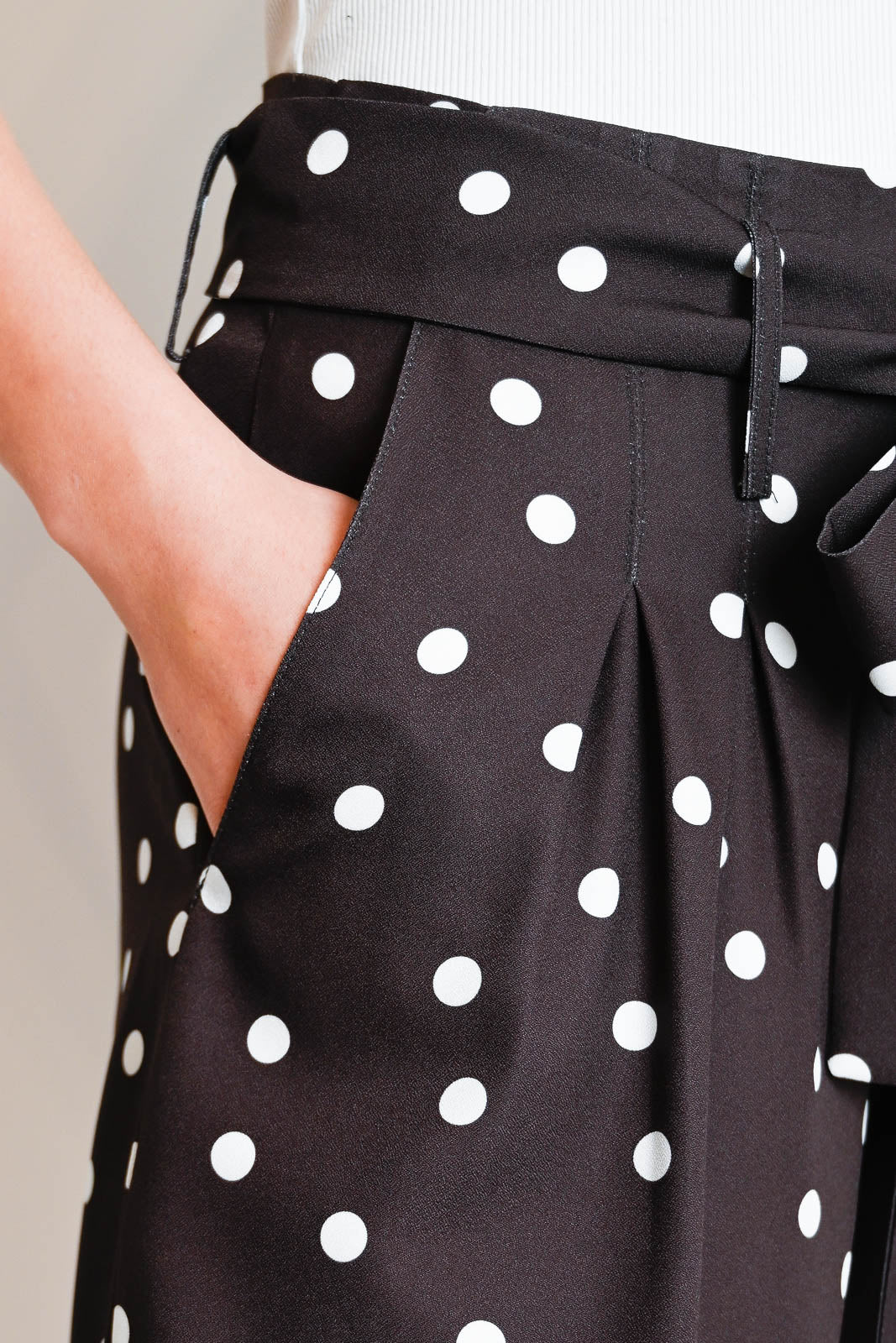 Atelier 1985, Shorts Amy in Tupfen Braun