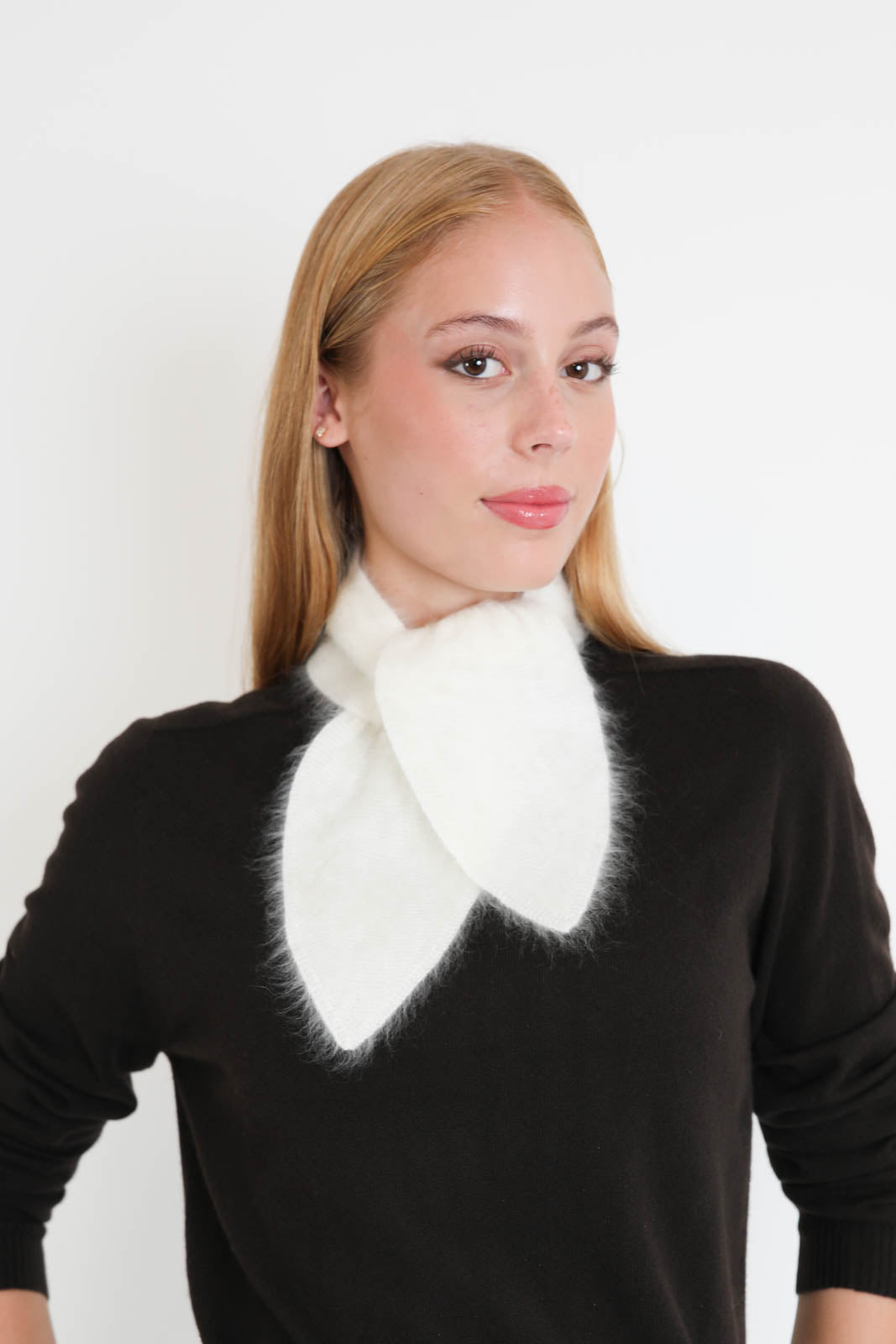 Arch4, Nevada Scarf in Ivory