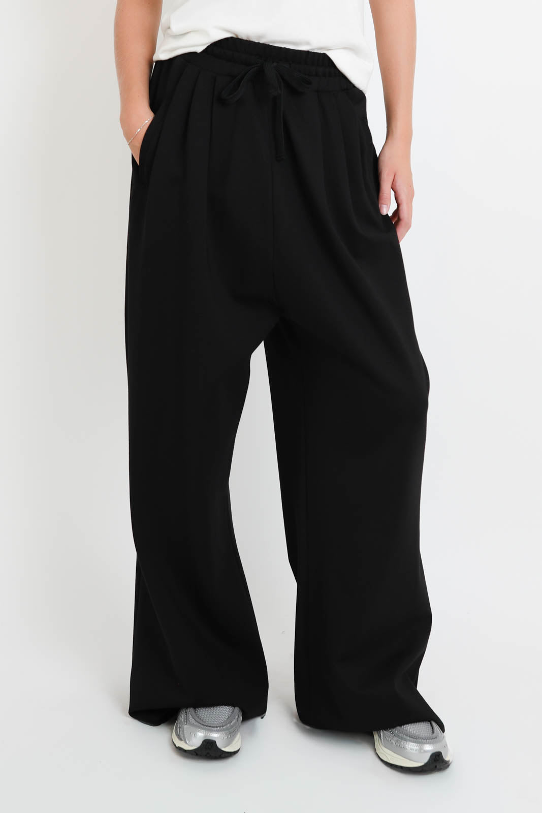 Atelier 1985, Hose Hannes in Schwarz