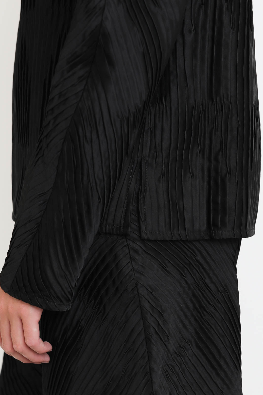 Rohe, Top Plisse Shaped in Schwarz