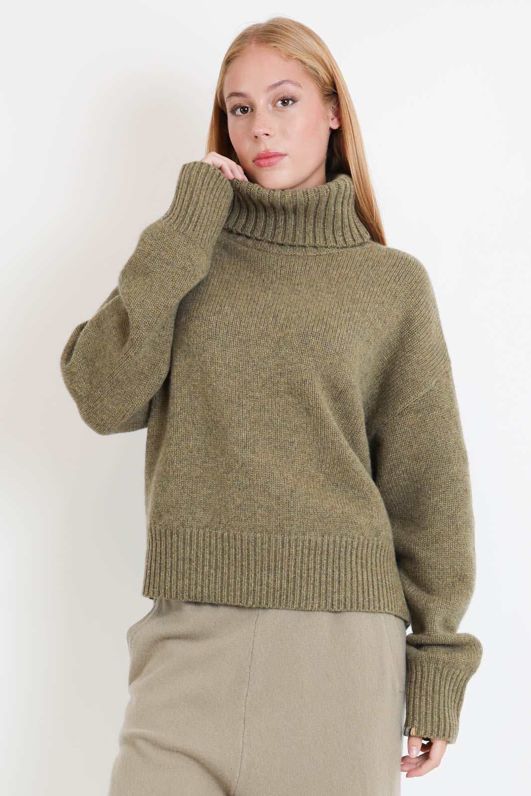 Extreme Cashmere, Pullover Crop Xtra in Hunter