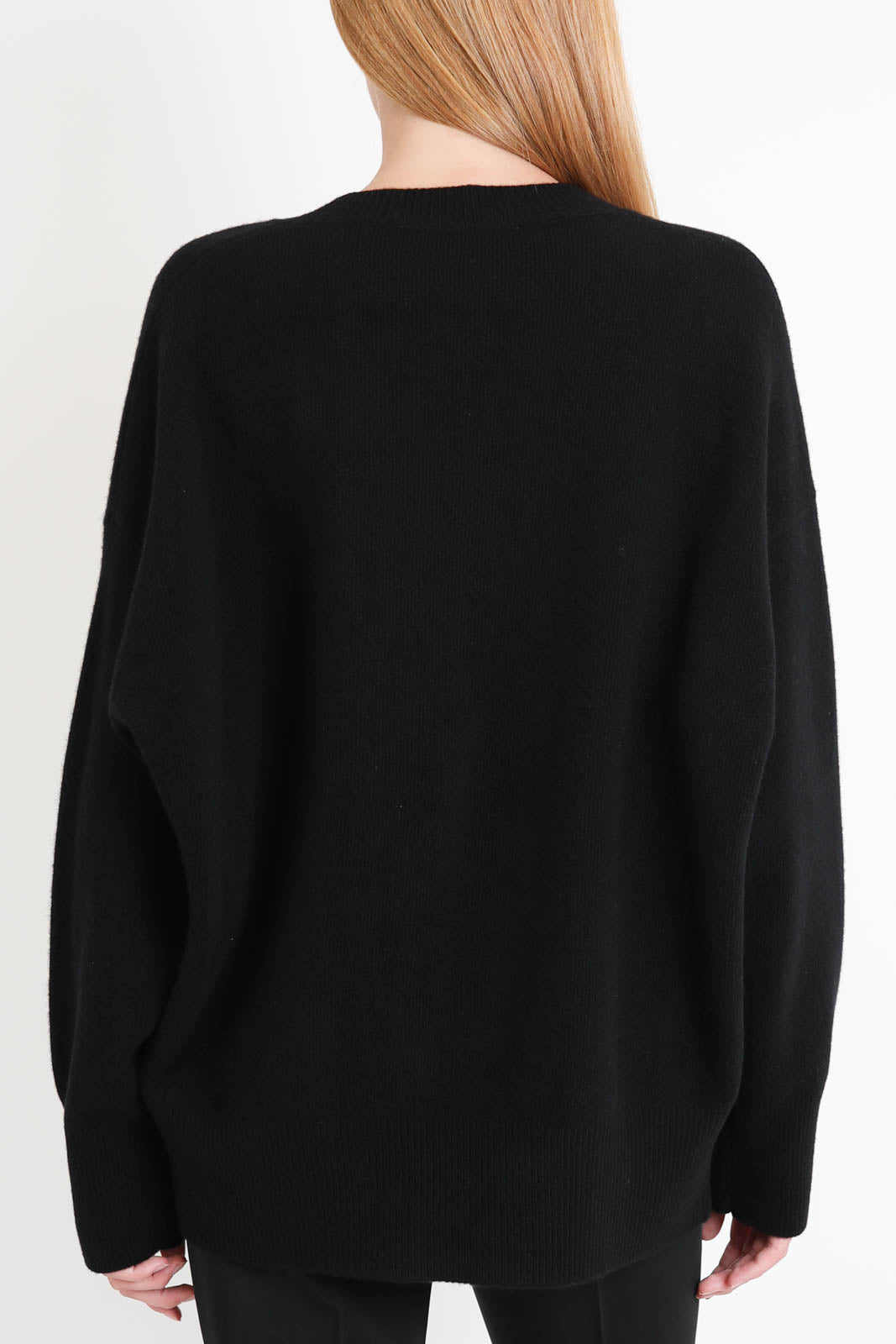 Róhe, Pullover Classic V-Neck in Schwarz