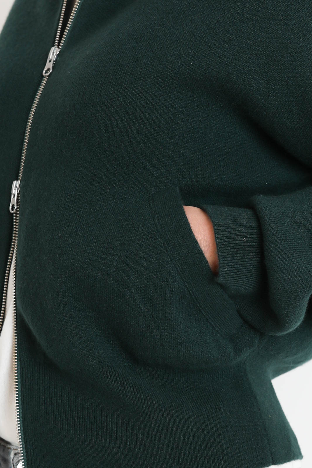 Extreme Cashmere, Cardigan Xtra Cute in Forest
