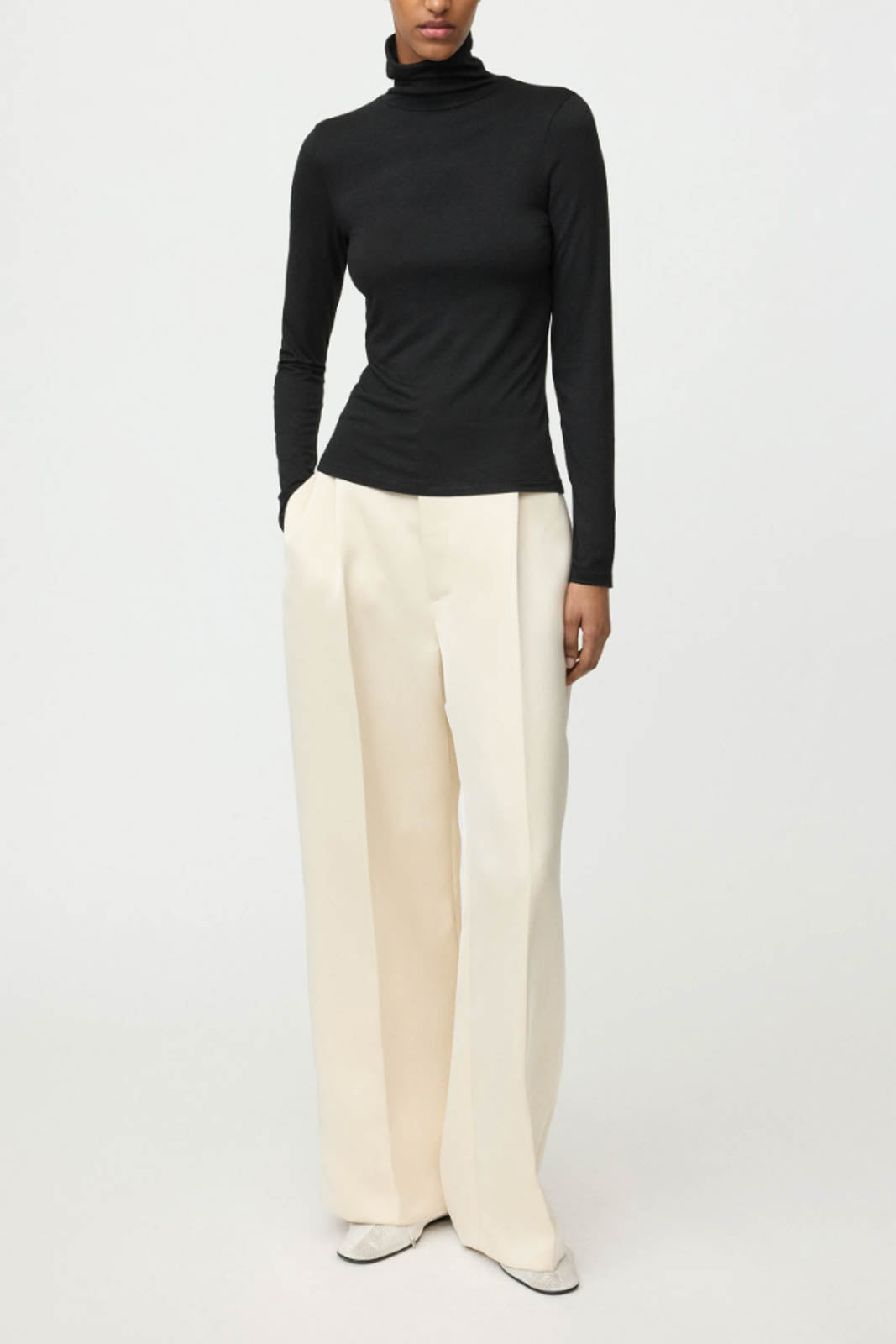 Soft Goat, Pullover Lightweight in Schwarz