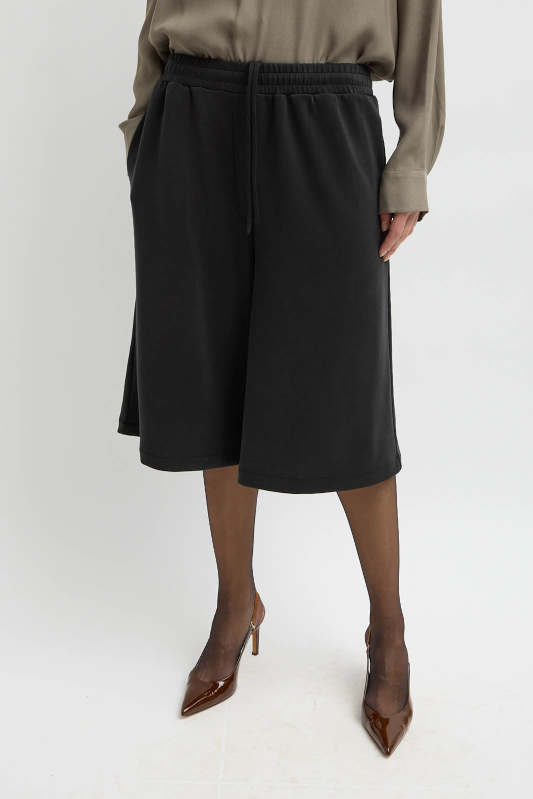 Tibi, bermuda « Feather Weight Relaxed » en noir