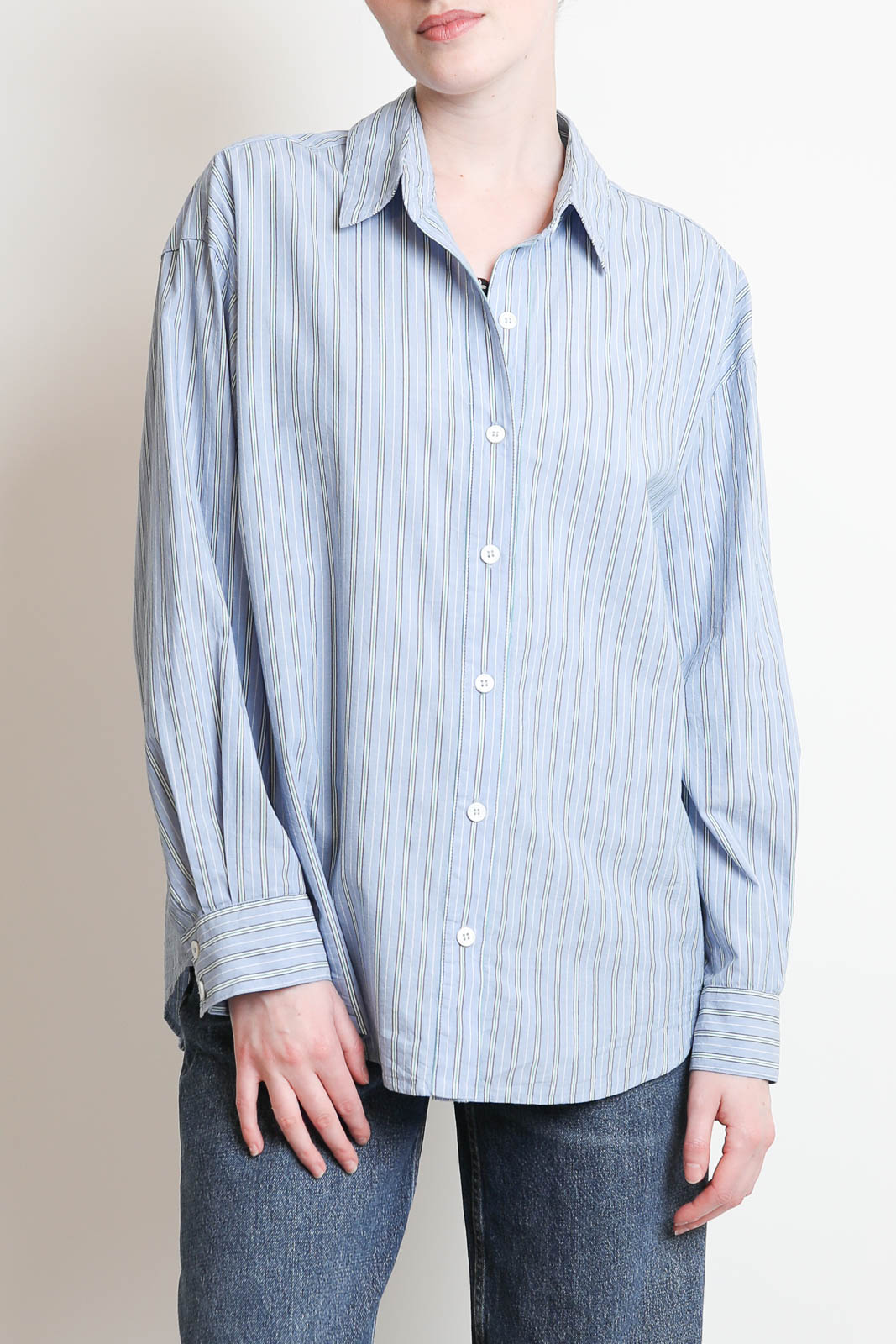 Xirena, Bluse Hayven in Chambray Teal Stripe