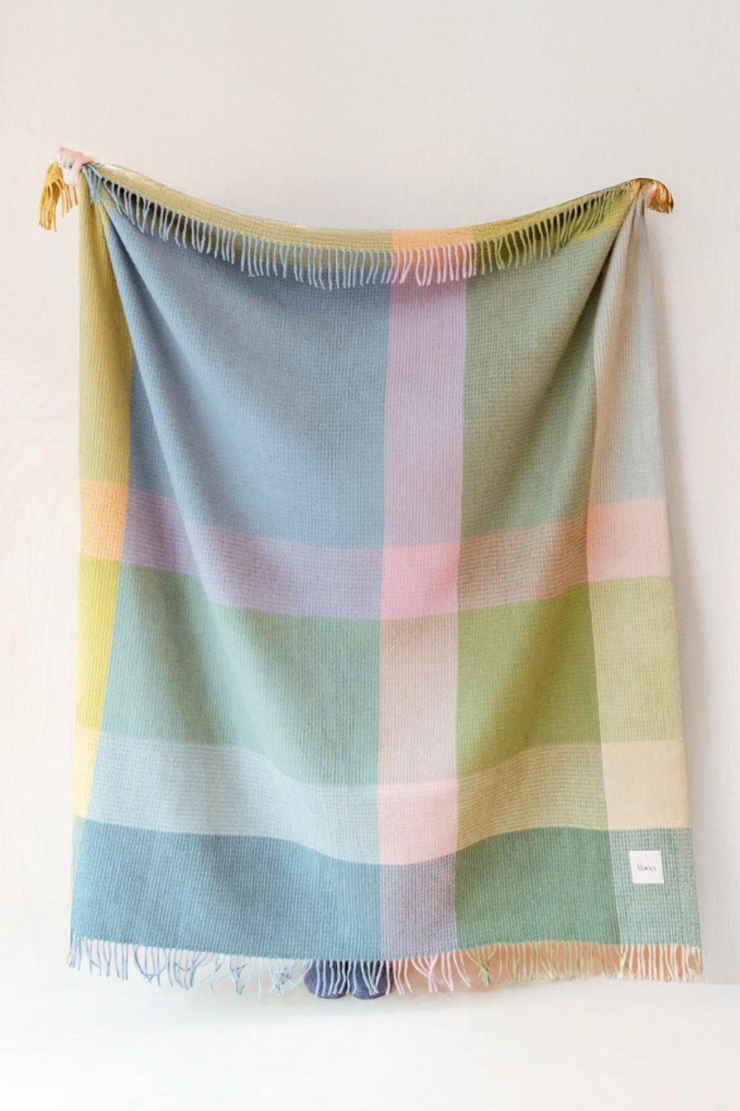 Decke Recycled Wool in Green Waffle Block