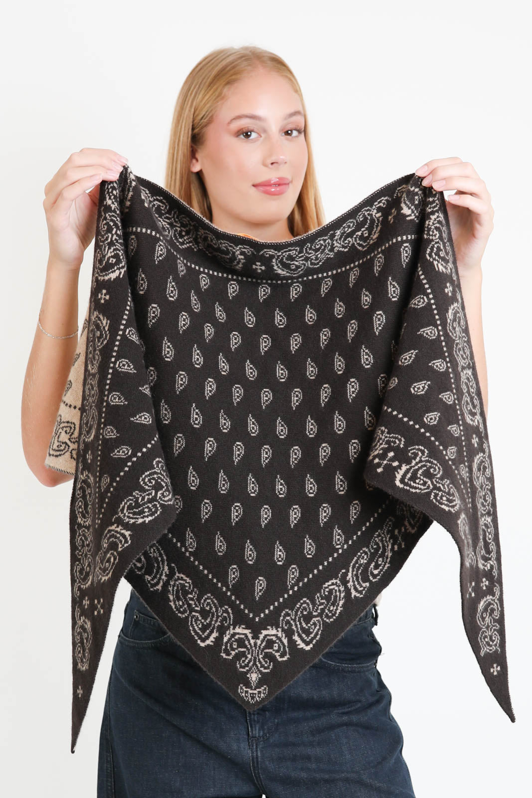 Guest in Residence, écharpe « Wild Rag » couleur Burnt Cocoa/Dune