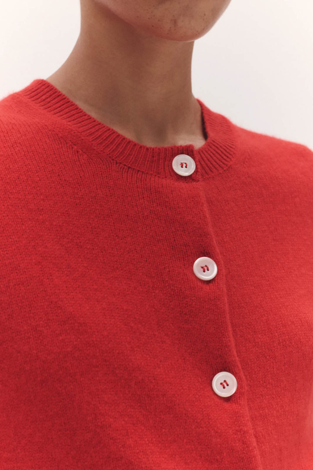 &Daughter, Cardigan Ada Crewneck in Poppy Red