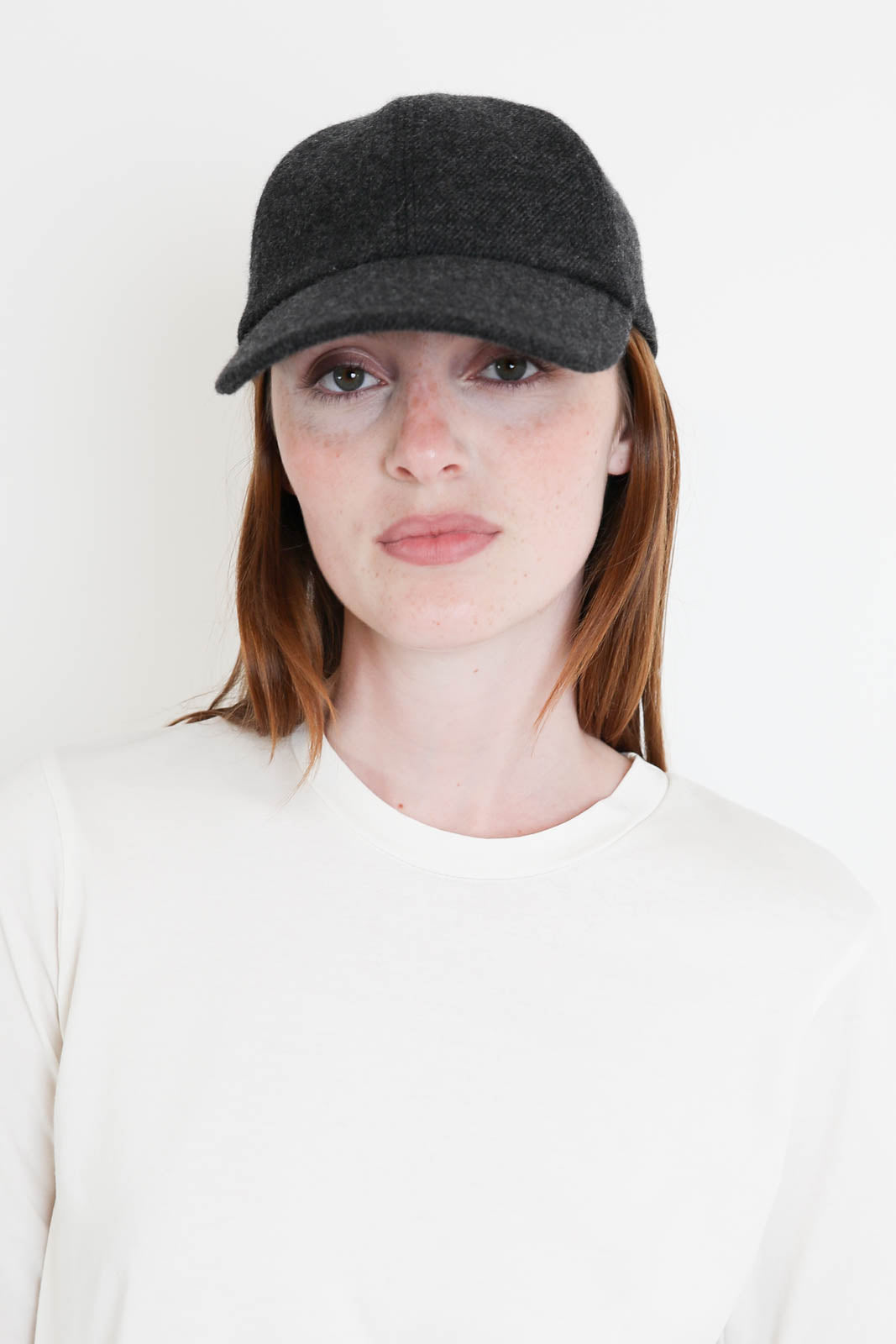 Destin, Baseball-Cap Solid in Charcoal