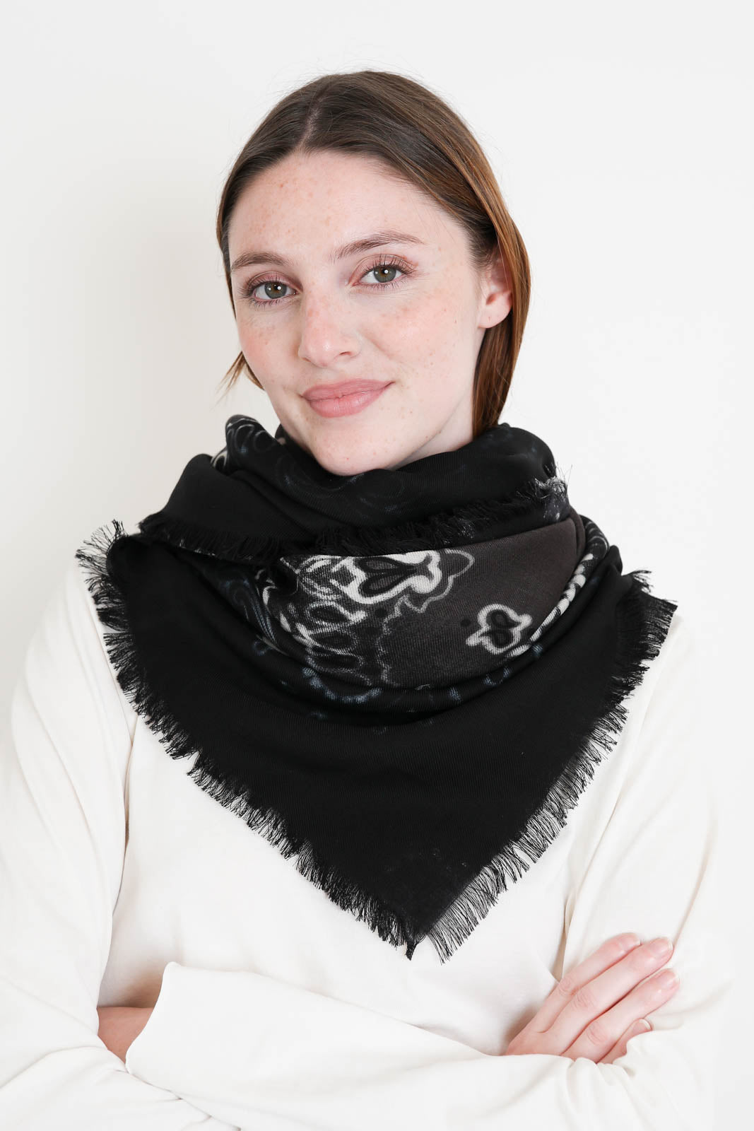 Destin, Schal Jil Quadra in Black/Mud