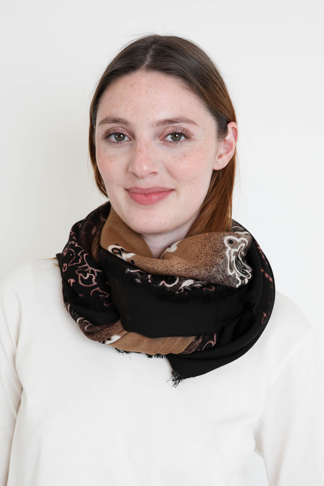 Destin, Schal Jil Quadra in Choco/Beige
