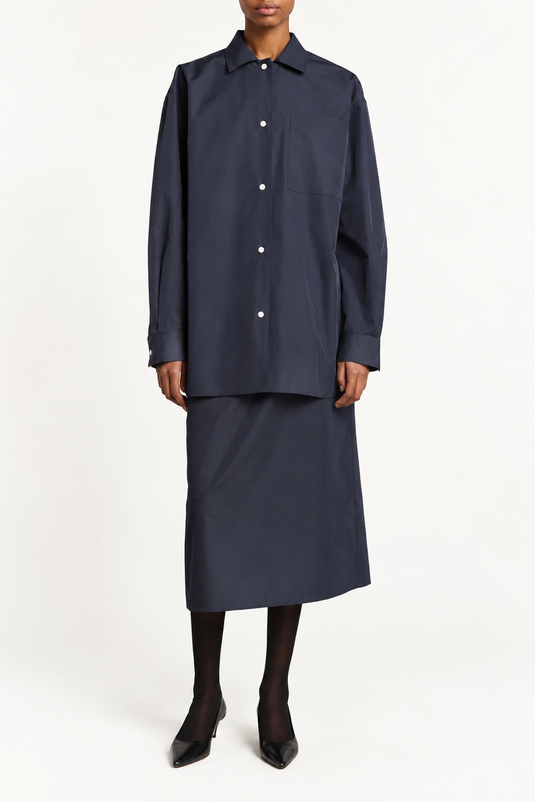 Soeur, Rock Lili in Navy