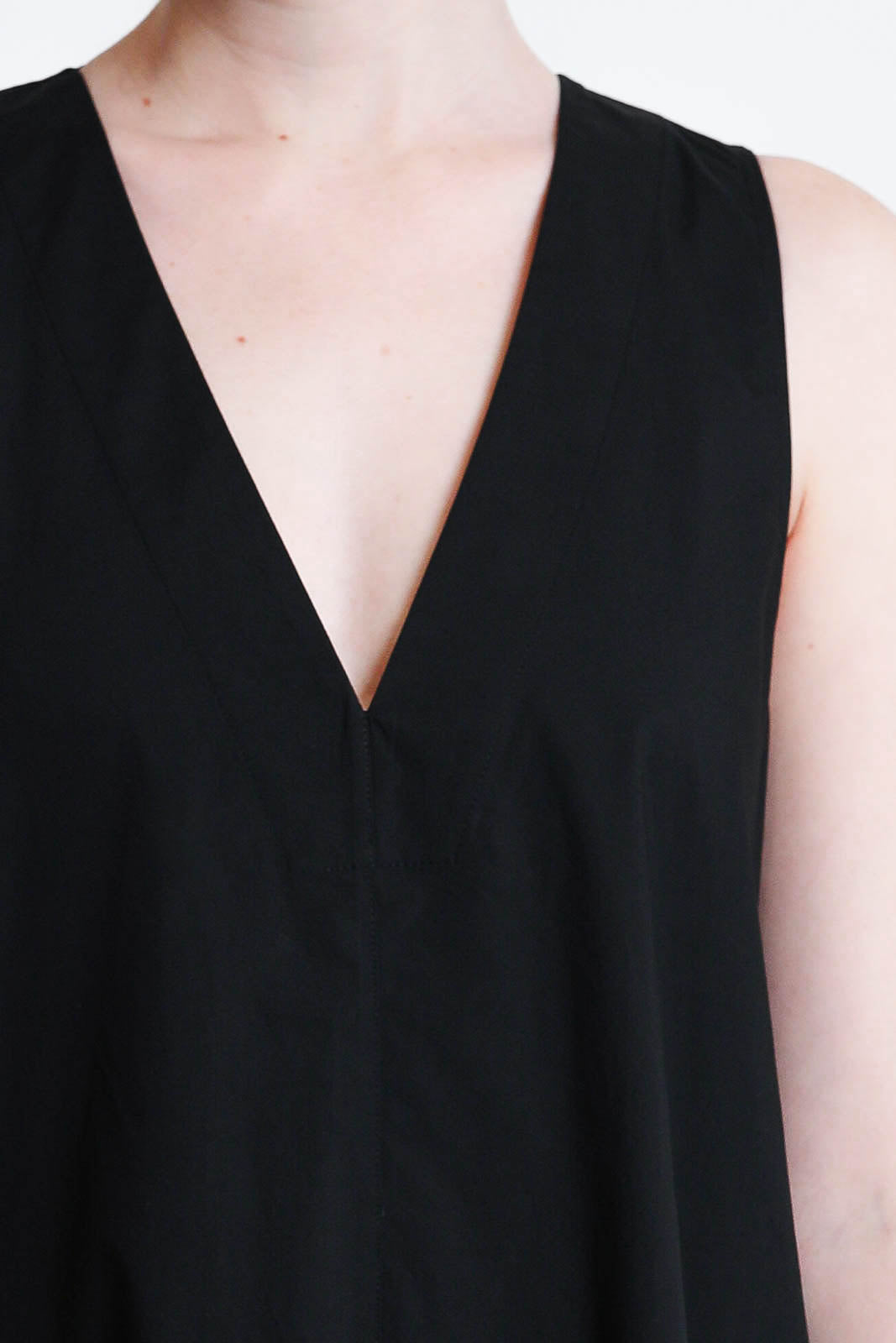 Lee Mathews, robe Poplin Apron en noir