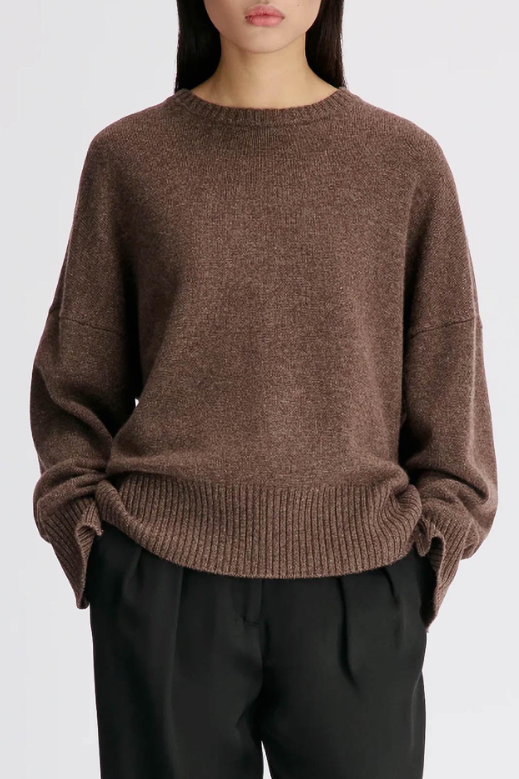 Loulou de Saison, Pullover Anton Crewneck in Coffee