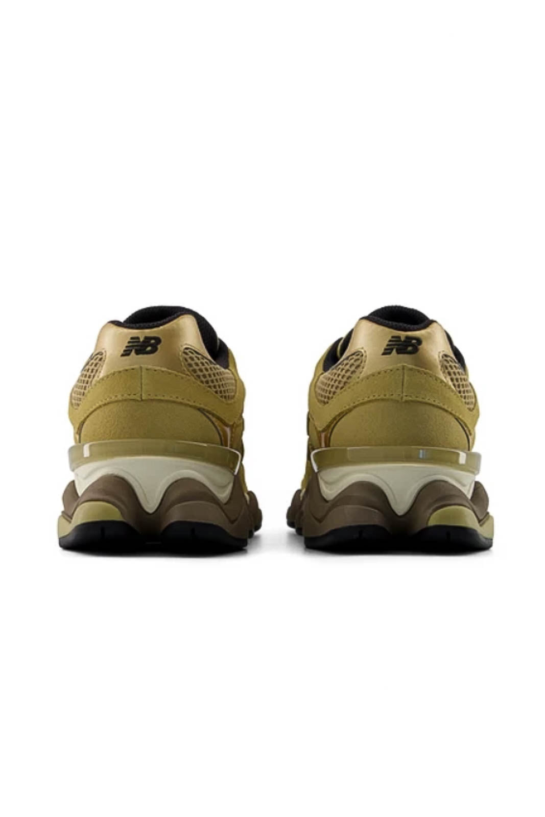 New Balance, Sneakers 9060 in Quicksand/Incense