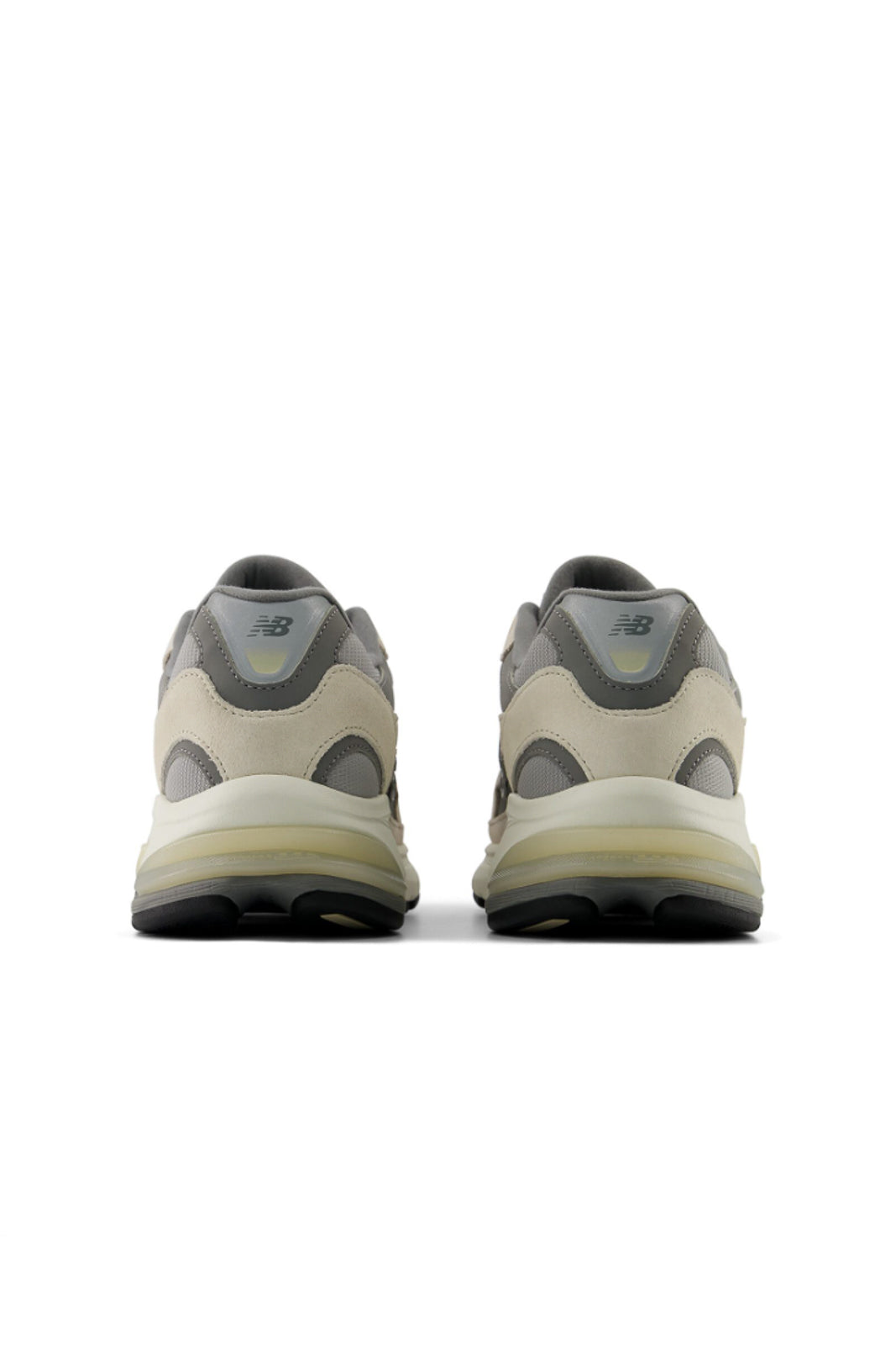 New Balance, Sneakers 2010 in Timberwolf/Harbor Grey