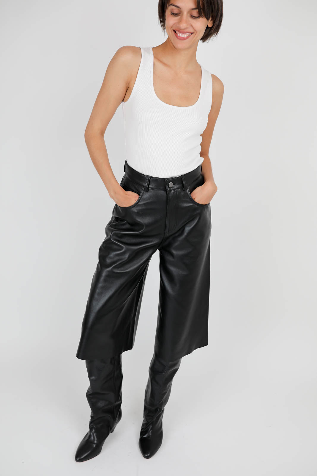 Shorts Belle Leather in Nero