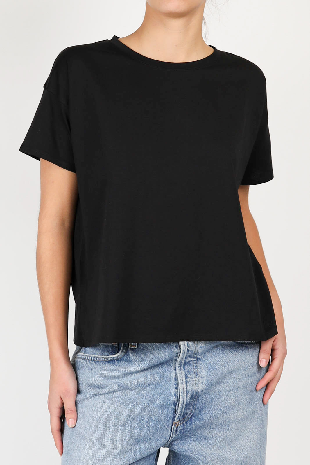 T-Shirt Basiluzzo in Schwarz