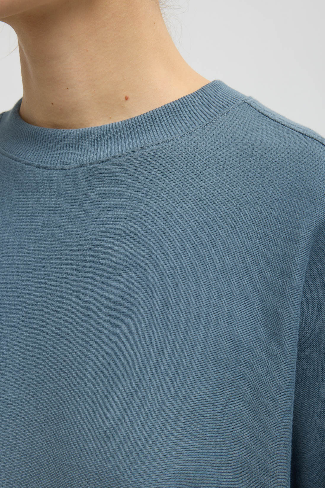 Tibi, Sweatshirt Light Weight in Blue Grey