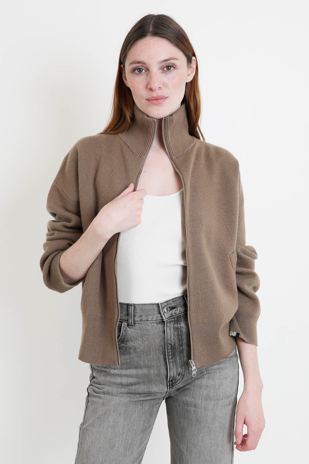 Extreme Cashmere, Cardigan Xtra Cute in Chai