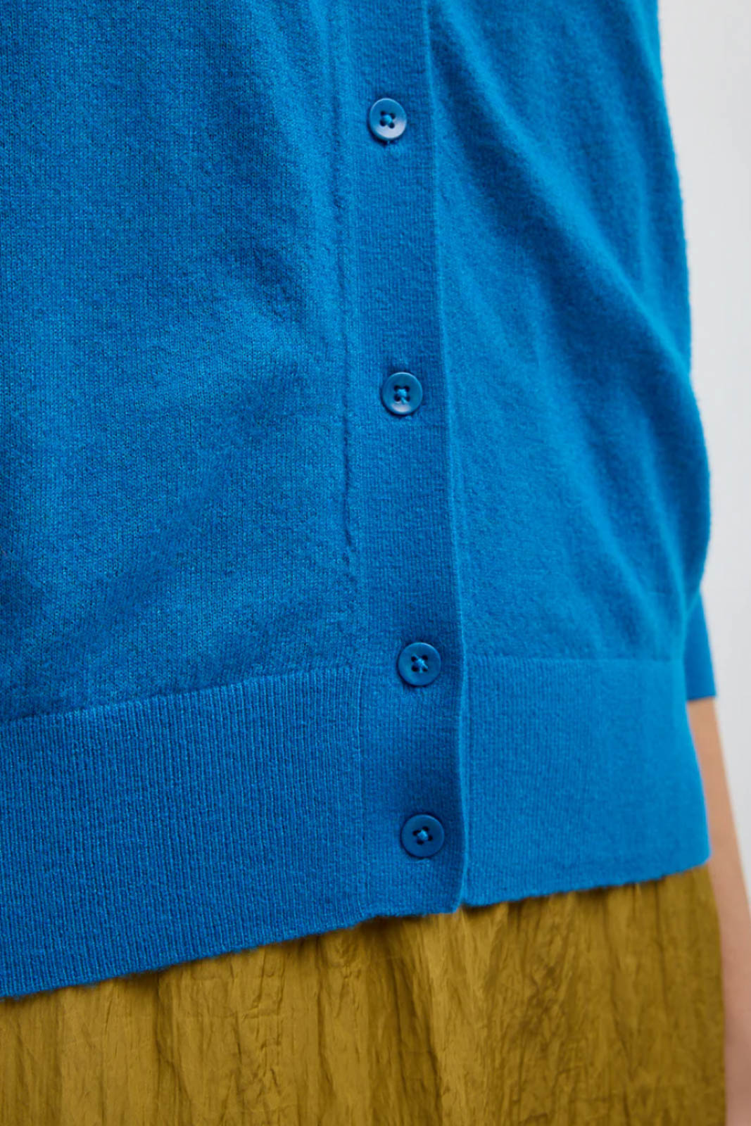 Tibi, Cardigan Shrunken in Bright Blue
