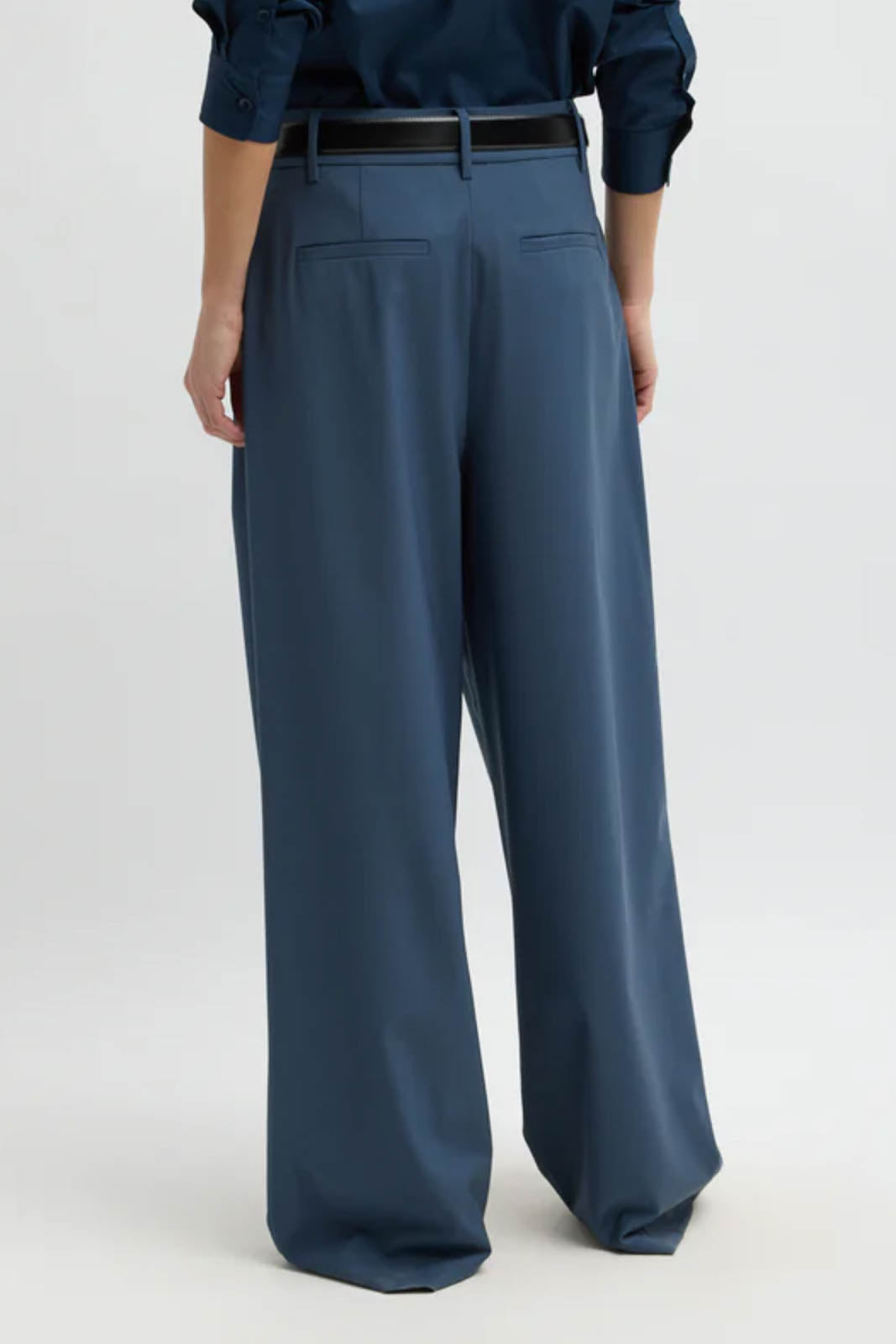 Tibi, Hose Stella in Blue Fog