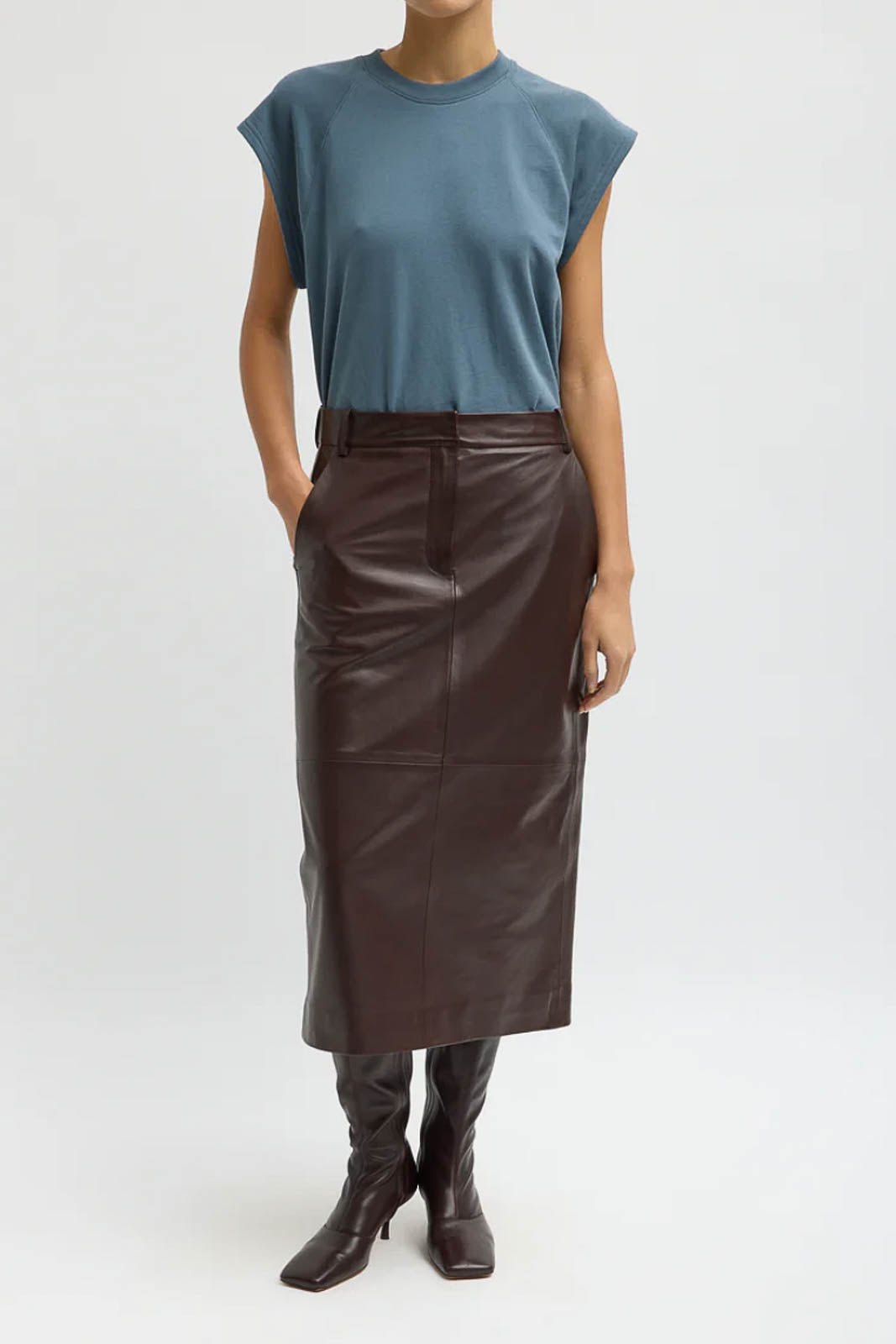 Top Light Weight in Blue Grey