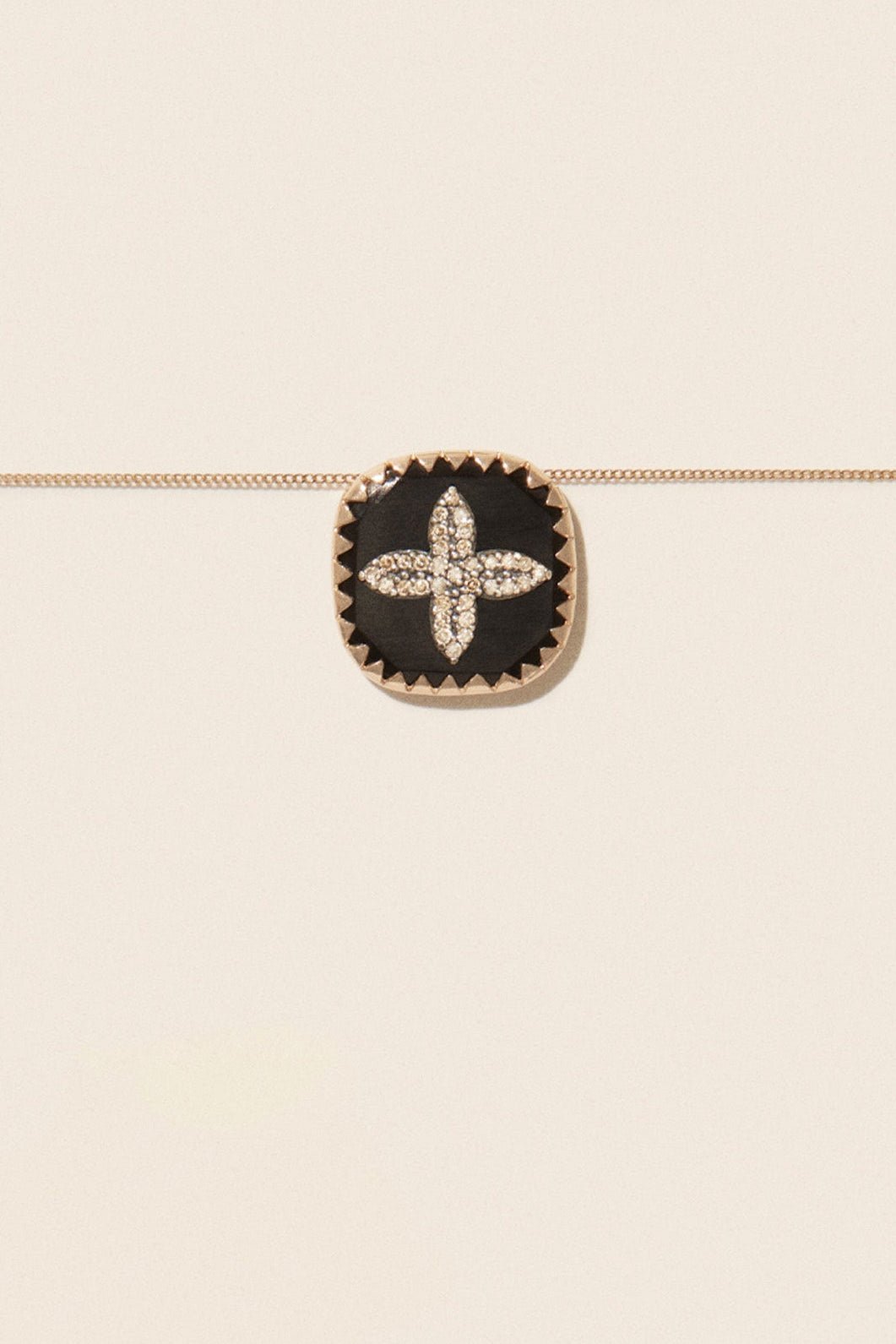 Necklace Bowie in Black Diamond
