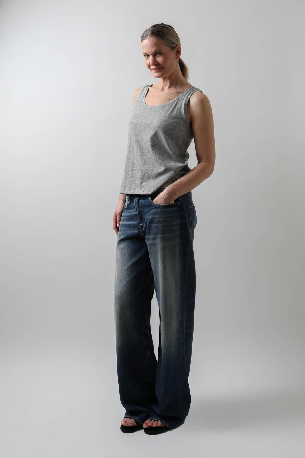 Vestibule Garderobe, Tank Top aus Baumwolle in Grau