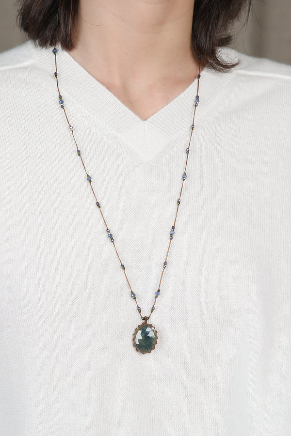 Halskette Tibet lang in Corrundum Bleu