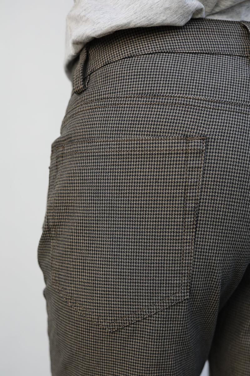 Hose Shorty in Houndstooth