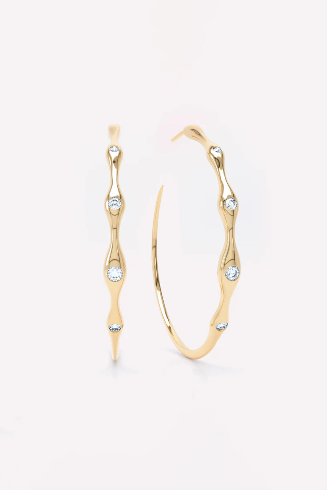 Curve Creoles earrings with diamonds in yellow gold