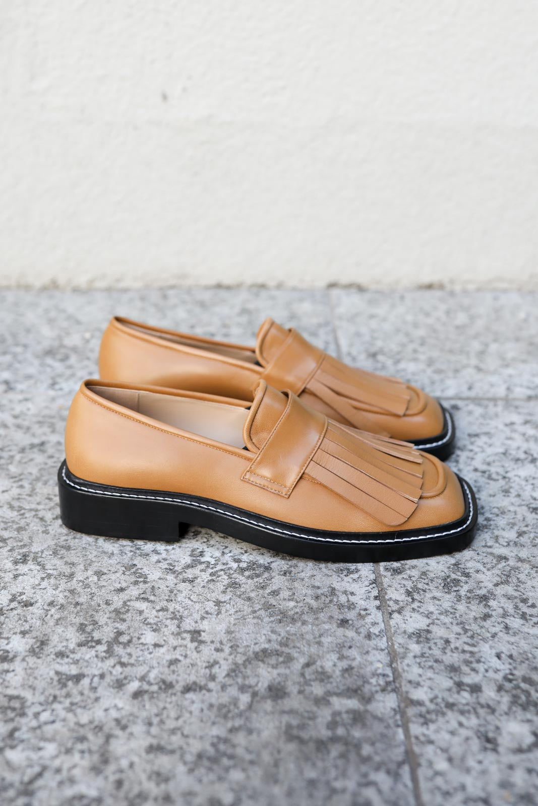 Loafer Lucy in Sparrow