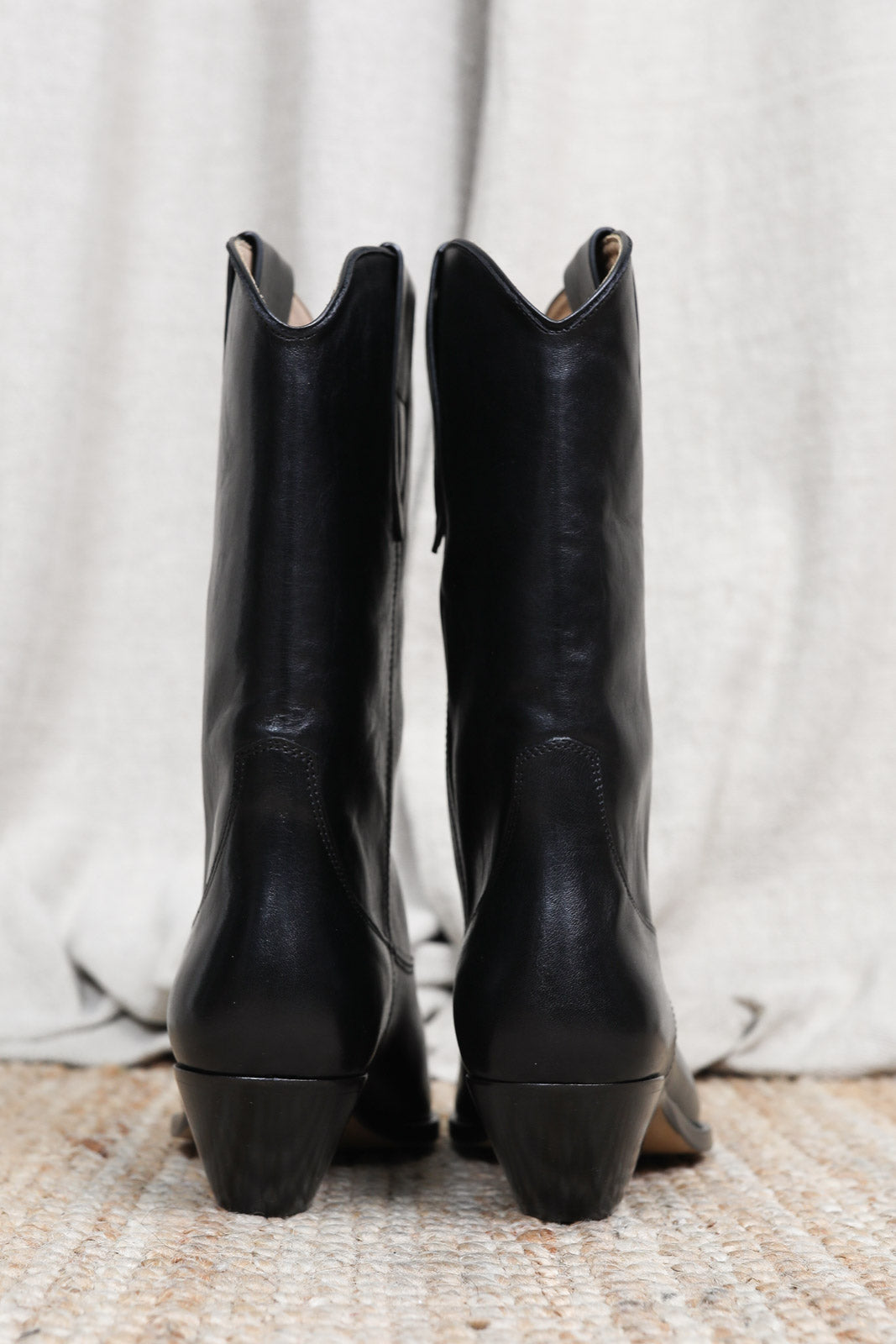 Duerto boots in black