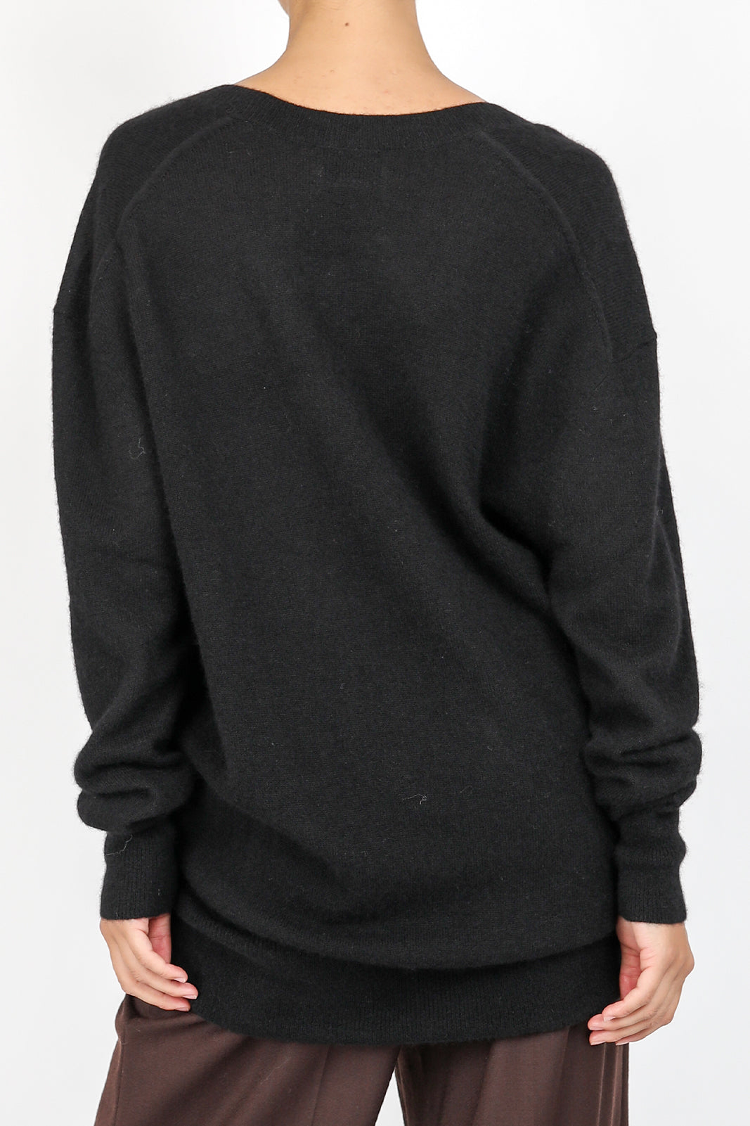 Larana sweater in black